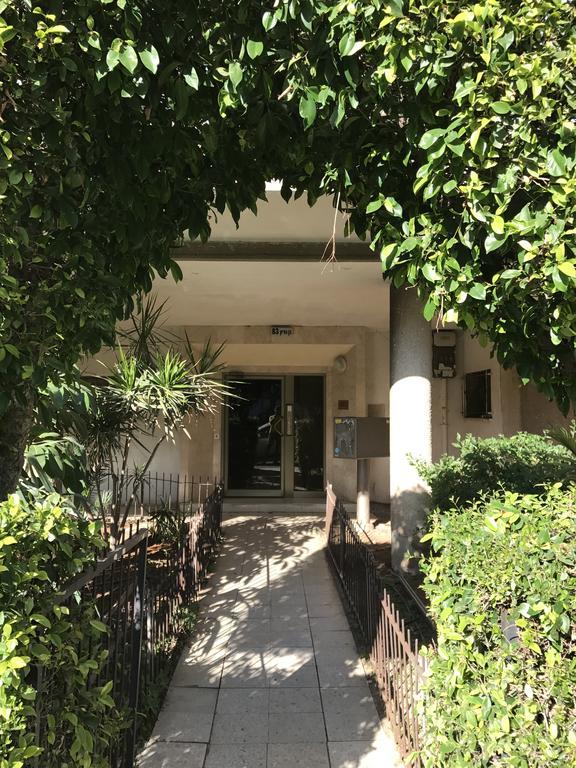 Ben Gurion Apartment Tel Aviv-Jaffa Exterior foto